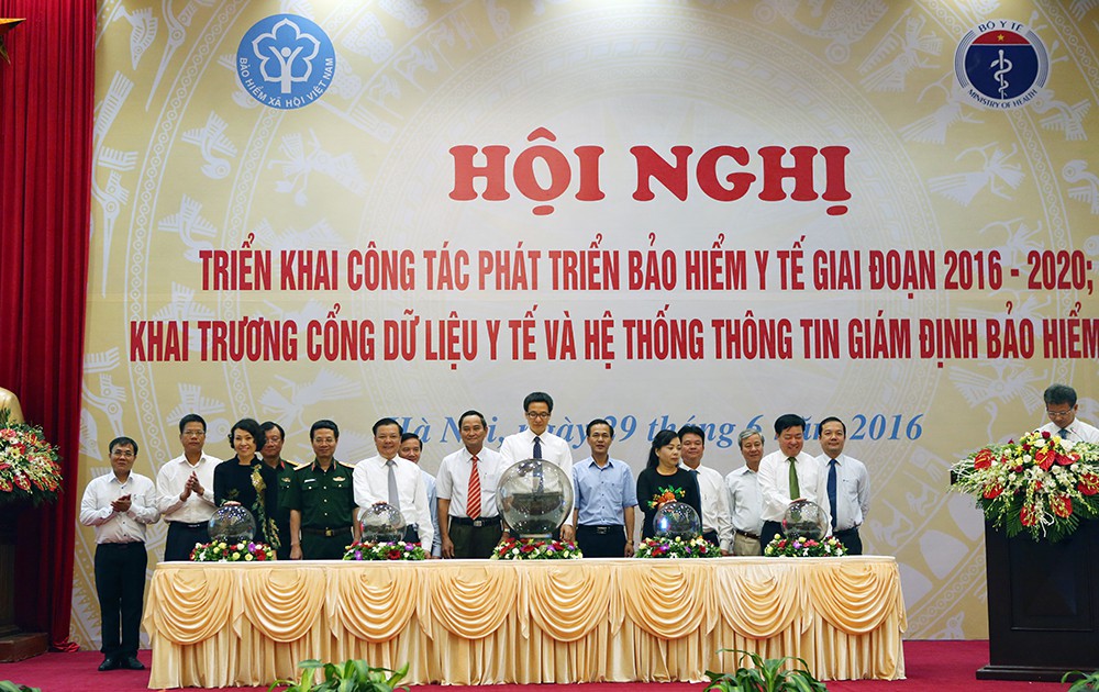 hoi-nghi-bao-hiem-1628215975.jpg