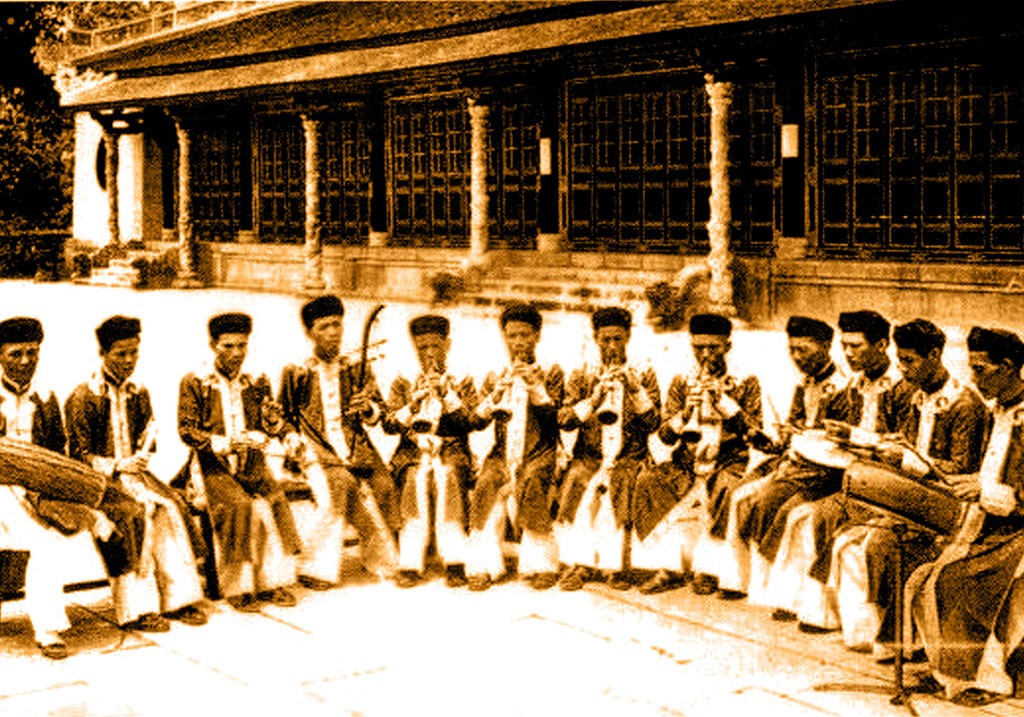 nha-nhac-cung-dinh-hue-1630851691.jpg