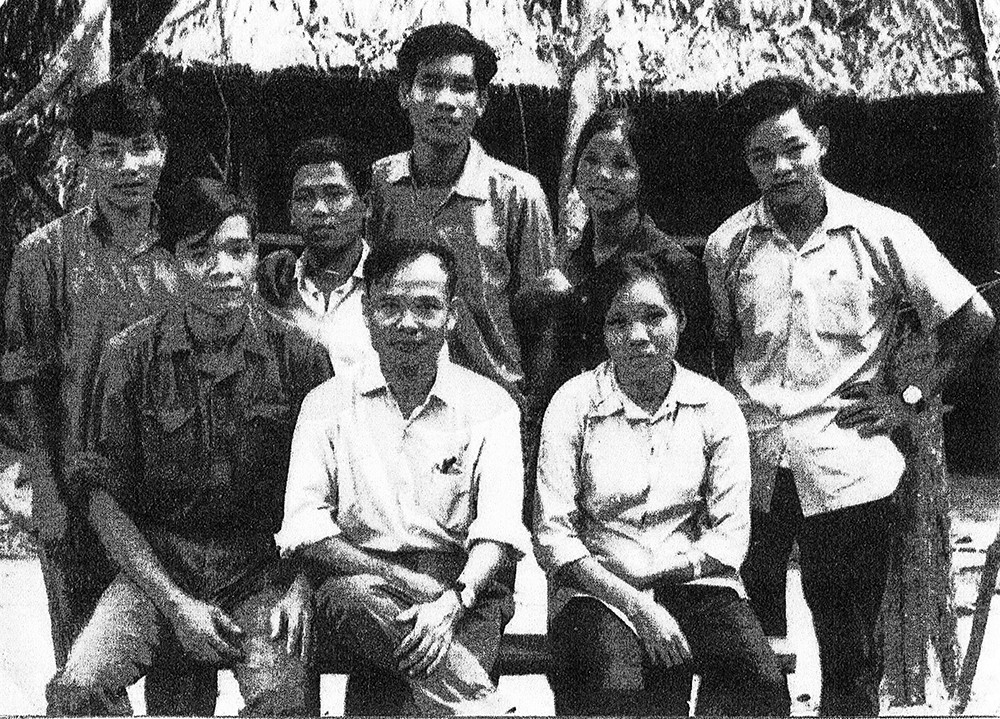 2-hoc-vien-bo-tuc-1641951596.jpg