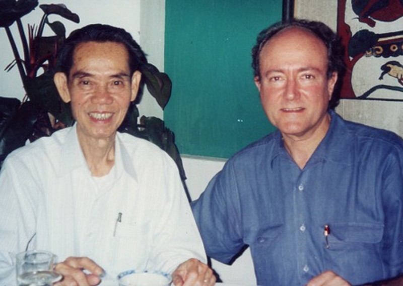 gwjythieu-tuong-pham-xuan-n-va-giao-su-larry-berman-9e3d3-1648005900.jpg