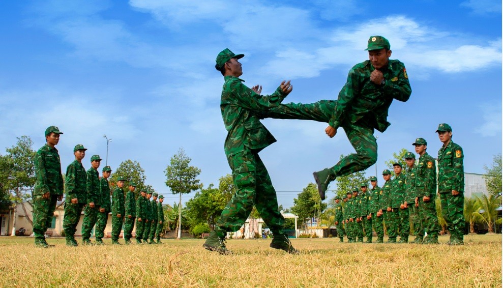 3-kien-giang-huan-luyen-vo-thuat-1681870706.jpg