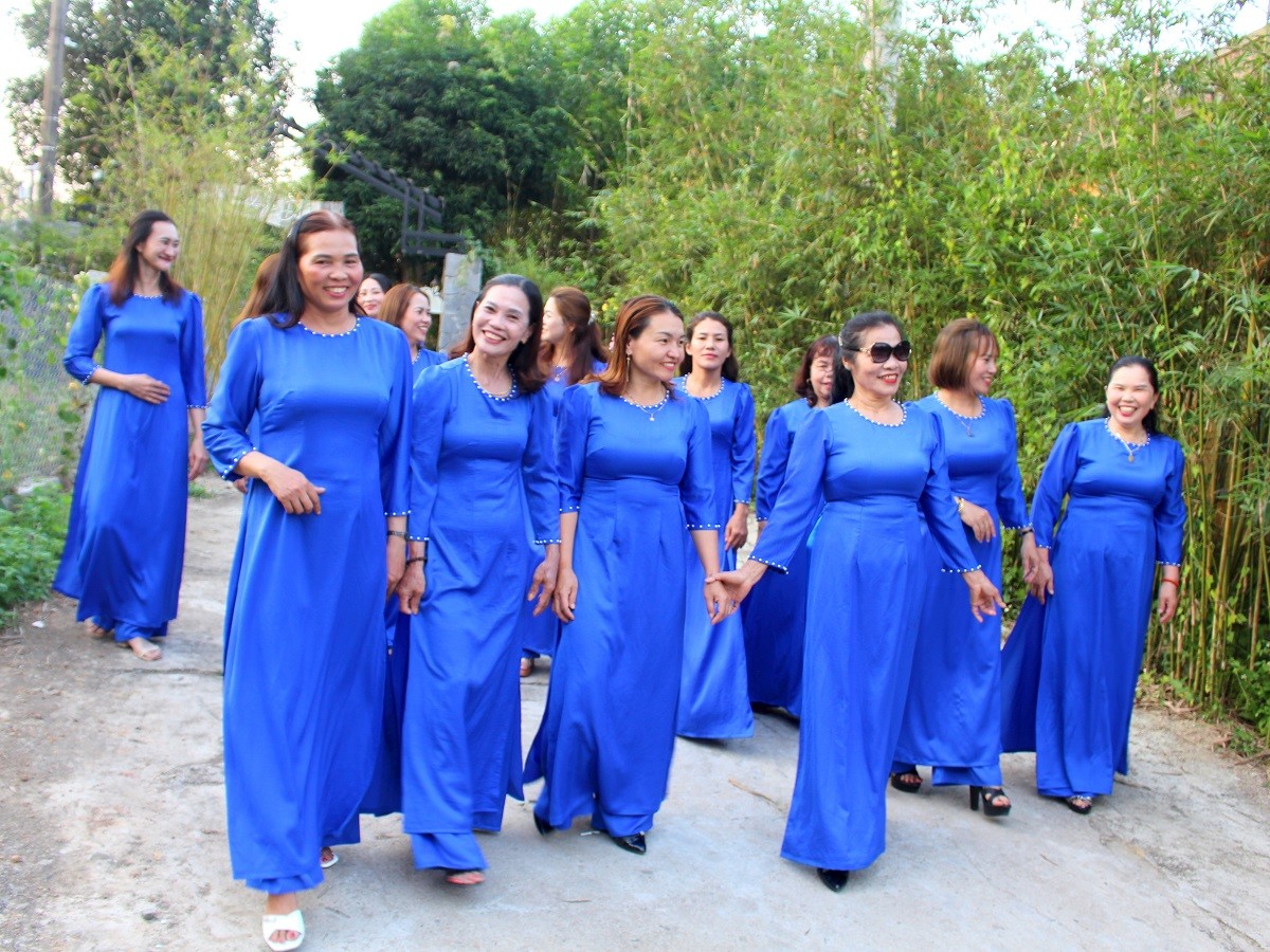 nho-nhung-van-tho-dan-da-dong-hanh-cung-cuoc-thi-ao-dai-duyen-dang-viet-nam-6-1709866662.JPG