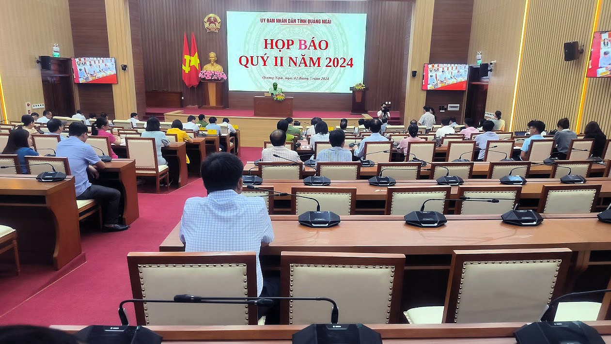 quang-canh-hop-bao-1719911521.jpg