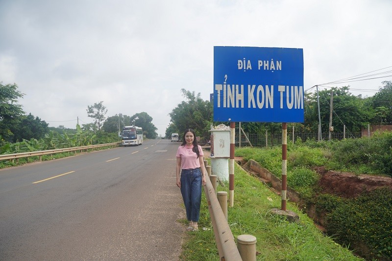 tac-gia-thu-hien-tren-duong-den-kon-tum-1728748382.JPG