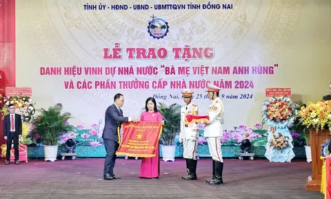 Thành tích xuất sắc của Trường THCS Lê Quý Đôn là tâm huyết của cô Hiệu trưởng và tập thể sư phạm nhà trường