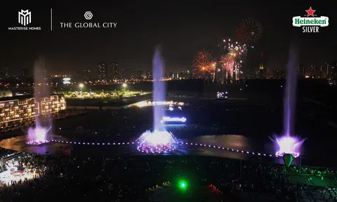 The Global City: Hơn 50.000 người dân TP.HCM bùng nổ với màn trình diễn pháo hoa đẹp mắt