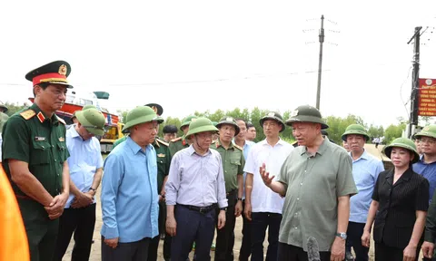 Tổng Bí thư, Chủ tịch nước Tô Lâm kiểm tra công tác phòng, chống lụt bão tại hai tỉnh Tuyên Quang và Phú Thọ