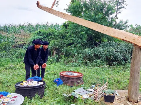 Lào Cai: Người Hà Nhì ăn Tết Khô Già Già