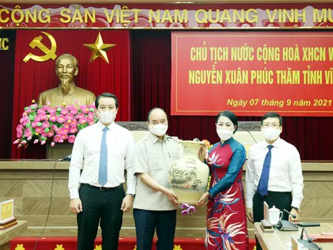 Chủ tịch nước: Vĩnh Phúc thành công phát triển công nghiệp, không để hoạt động của các doanh nghiệp bị đứt gãy do dịch bệnh