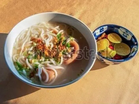 Tô bánh canh