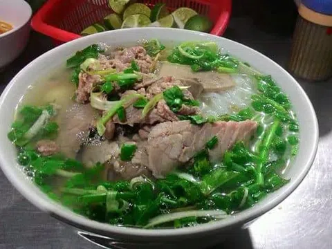 67 năm ăn phở