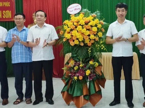 Vĩnh Phúc: Khen thưởng đơn vị đạt thành tích xuất sắc tại kỳ thi tốt nghiệp THPT 2022