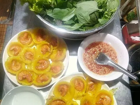 Bánh khọt tôm