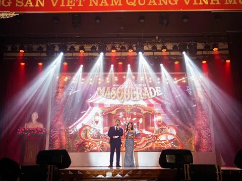 Mãn nhãn với bữa tiệc đầy sắc màu đến từ “gánh xiếc” Welcome to AJC 2023 - Masquerade