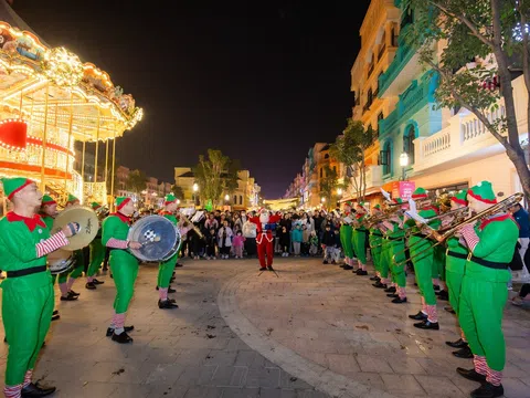 Giới trẻ Hà thành háo hức đợi nghỉ lễ để khám phá toạ độ du lịch đêm mới nổi 