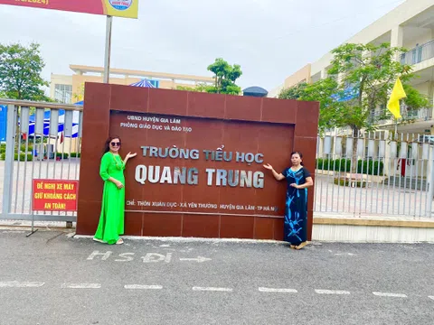 Tặng sách cho học sinh Trường Tiểu học Quang Trung (Yên Thường - Gia Lâm – Hà Nội) nhân Quốc tế Thiếu nhi 1/6