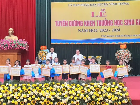 Vĩnh Phúc: Vĩnh Tường tuyên dương,  khen thưởng học sinh giỏi năm học 2023-2024