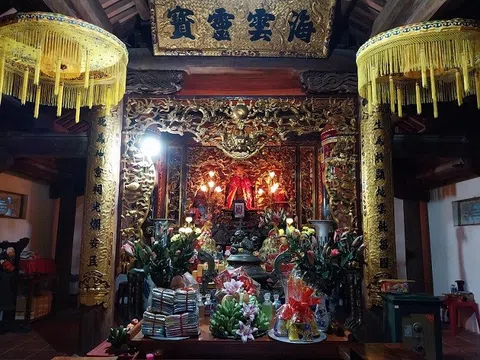 Quan Lạn du ký