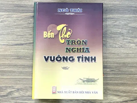 Người thơ nghĩa nặng tình sâu