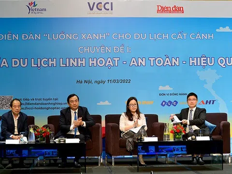 “Luồng xanh” cho du lịch cất cánh