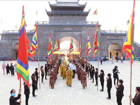 Ninh Bình: Lễ đàn kính thiên Tràng An cầu cho đất nước bình an, muôn người hạnh phúc