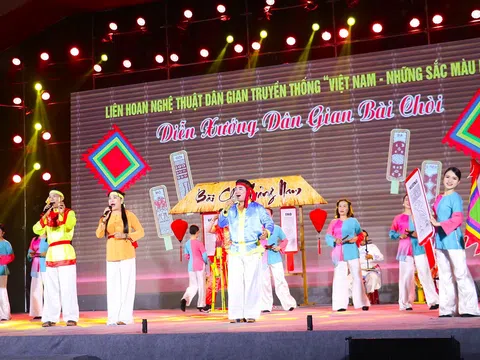 Liên hoan nghệ thuật dân gian truyền thống “Việt Nam - những sắc màu di sản”