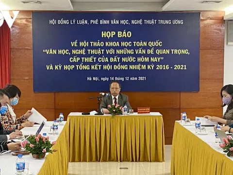 Đóng góp của văn học, nghệ thuật trong việc xây dựng con người Việt Nam