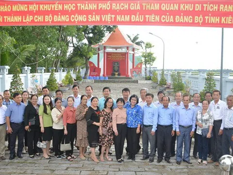 Kiên Giang: Vĩnh Thuận đoàn kết xây dựng đời sống  gowin99 
