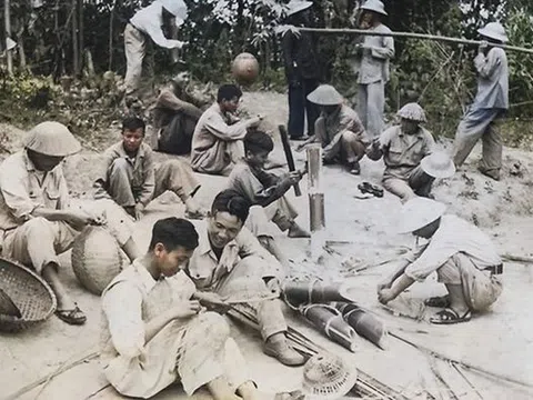 Mũ nan tre bọc vải nguỵ trang - Biểu tượng của "Bộ đội cụ Hồ" trong kháng chiến chống Pháp có từ khi nào?