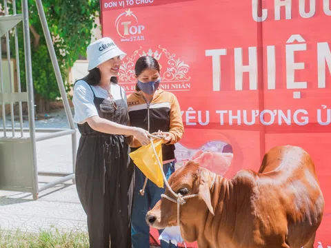 Bác sĩ Thu Venus đồng hành cùng Hoa hậu Doanh nhân Việt Nam 2022 trong chương trình trao tặng bò cho hộ nghèo