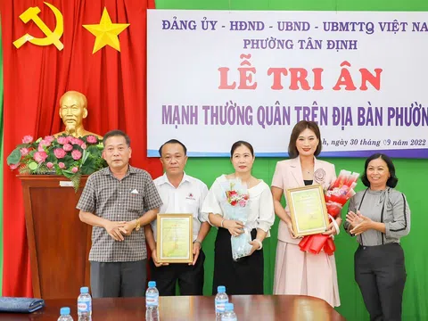 Doanh nhân Trịnh Lan Trinh được tuyên dương tấm lòng vàng, tích cực tham gia các công tác  gowin99  vừa qua